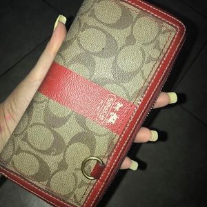 Coach wallet